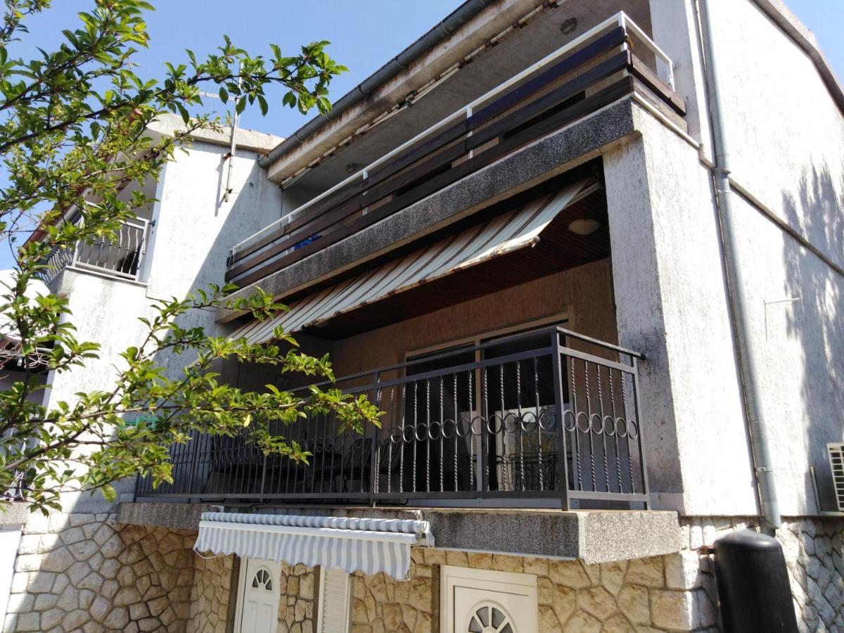 Apartman Mimi เคลโนวีซา ภายนอก รูปภาพ