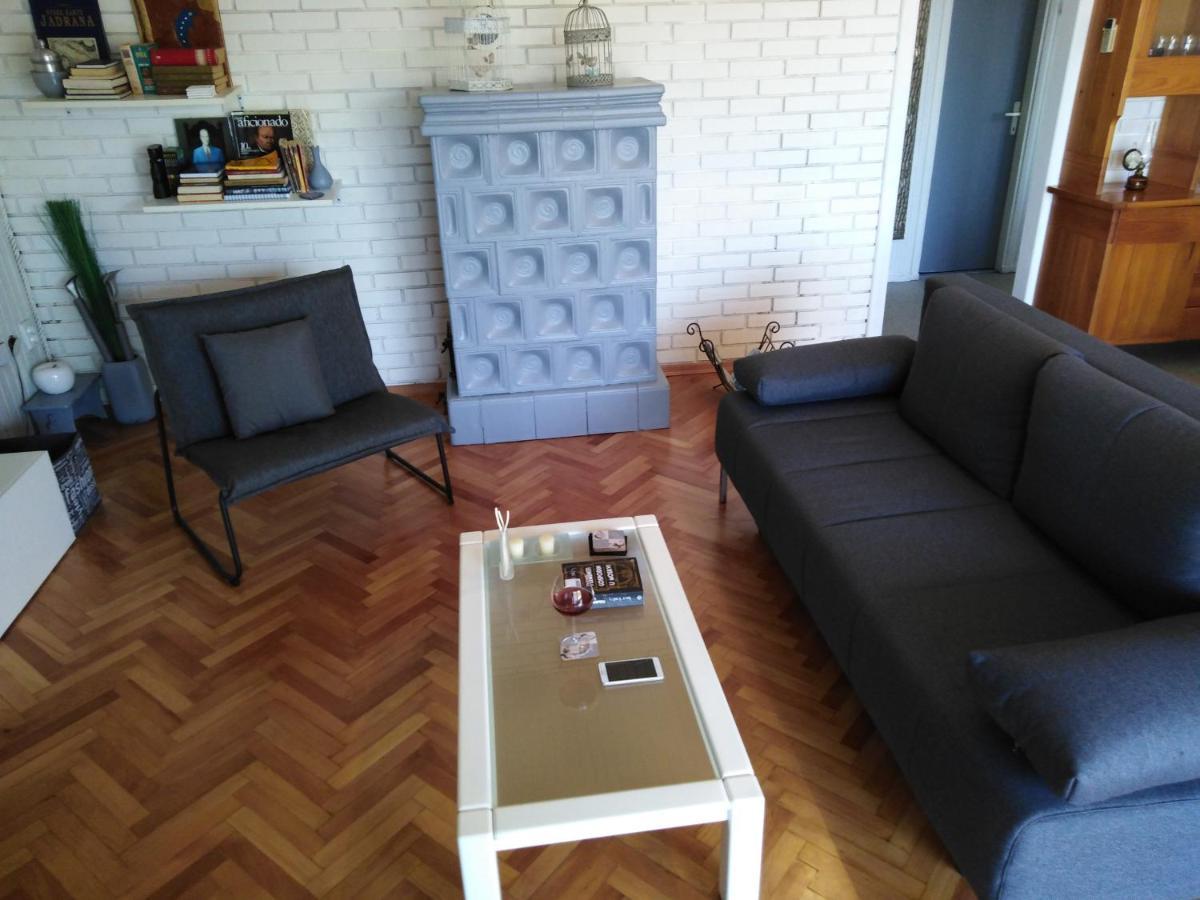 Apartman Mimi เคลโนวีซา ภายนอก รูปภาพ